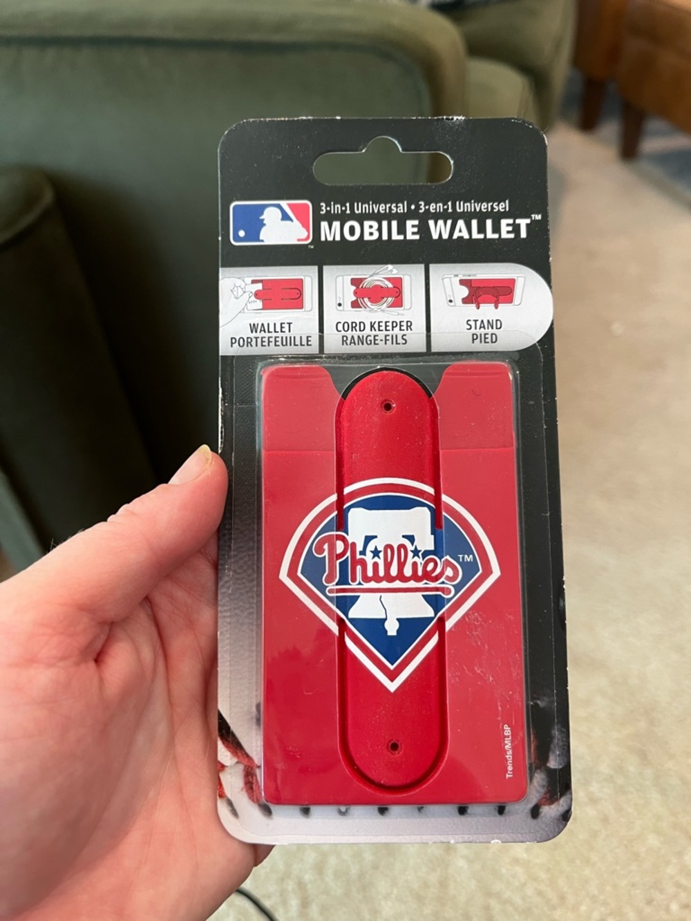 MLB Phillies Red Mobile Wallet Phone Wallet with Stand